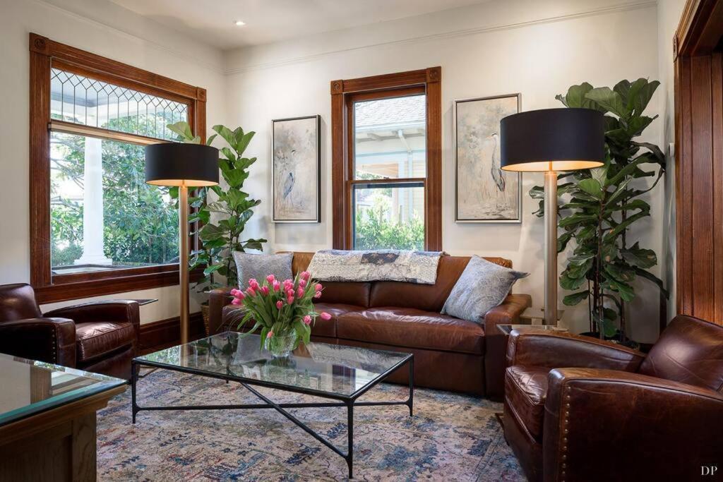 Upscale Downtown Home Walk To Beach Shops Bars 2 Santa Barbara Exterior foto