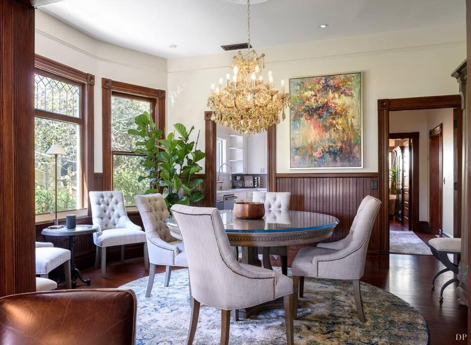 Upscale Downtown Home Walk To Beach Shops Bars 2 Santa Barbara Exterior foto