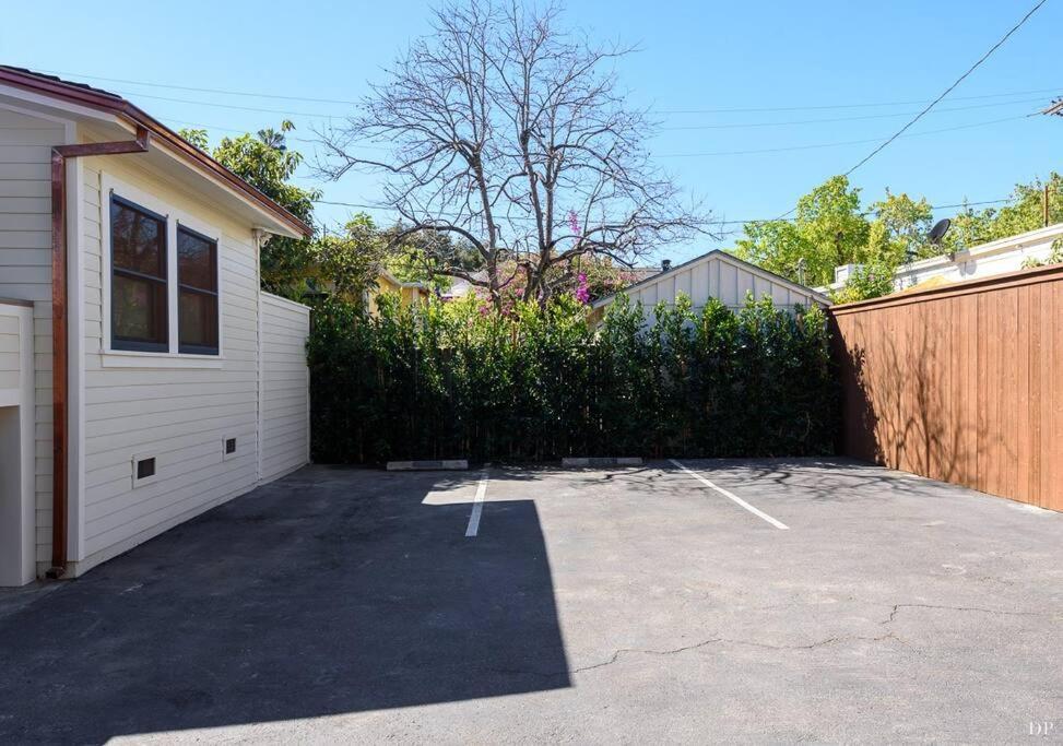 Upscale Downtown Home Walk To Beach Shops Bars 2 Santa Barbara Exterior foto