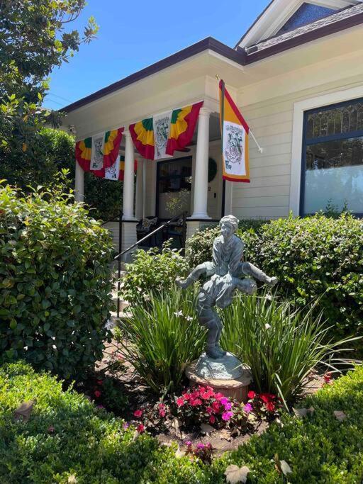 Upscale Downtown Home Walk To Beach Shops Bars 2 Santa Barbara Exterior foto