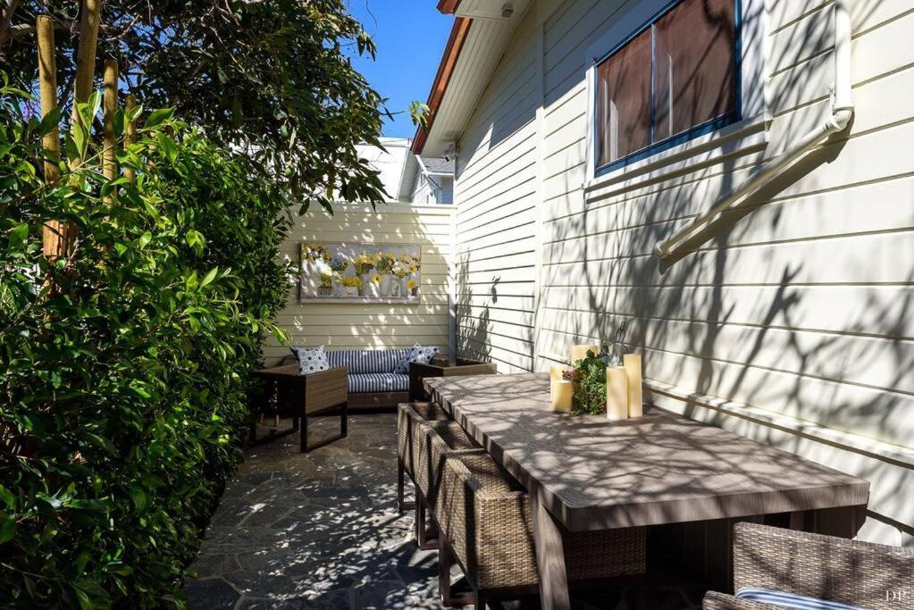 Upscale Downtown Home Walk To Beach Shops Bars 2 Santa Barbara Exterior foto